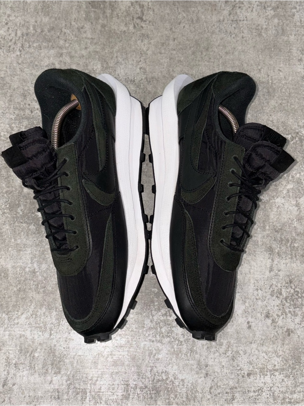 Nike LD Waffle Sacai Shoes - Picture 6 of 12